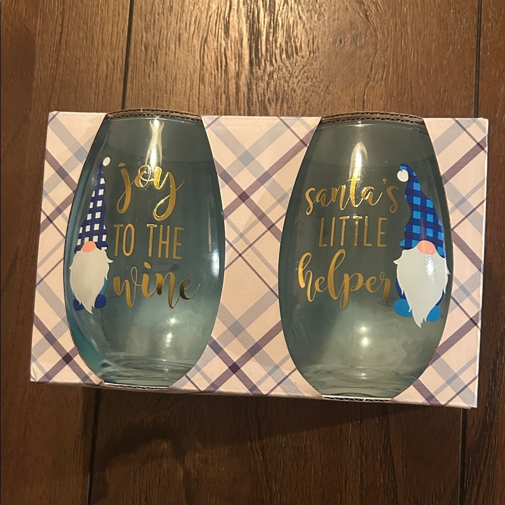 NIB TMD Retail Gnome Stemless Wine Glasses